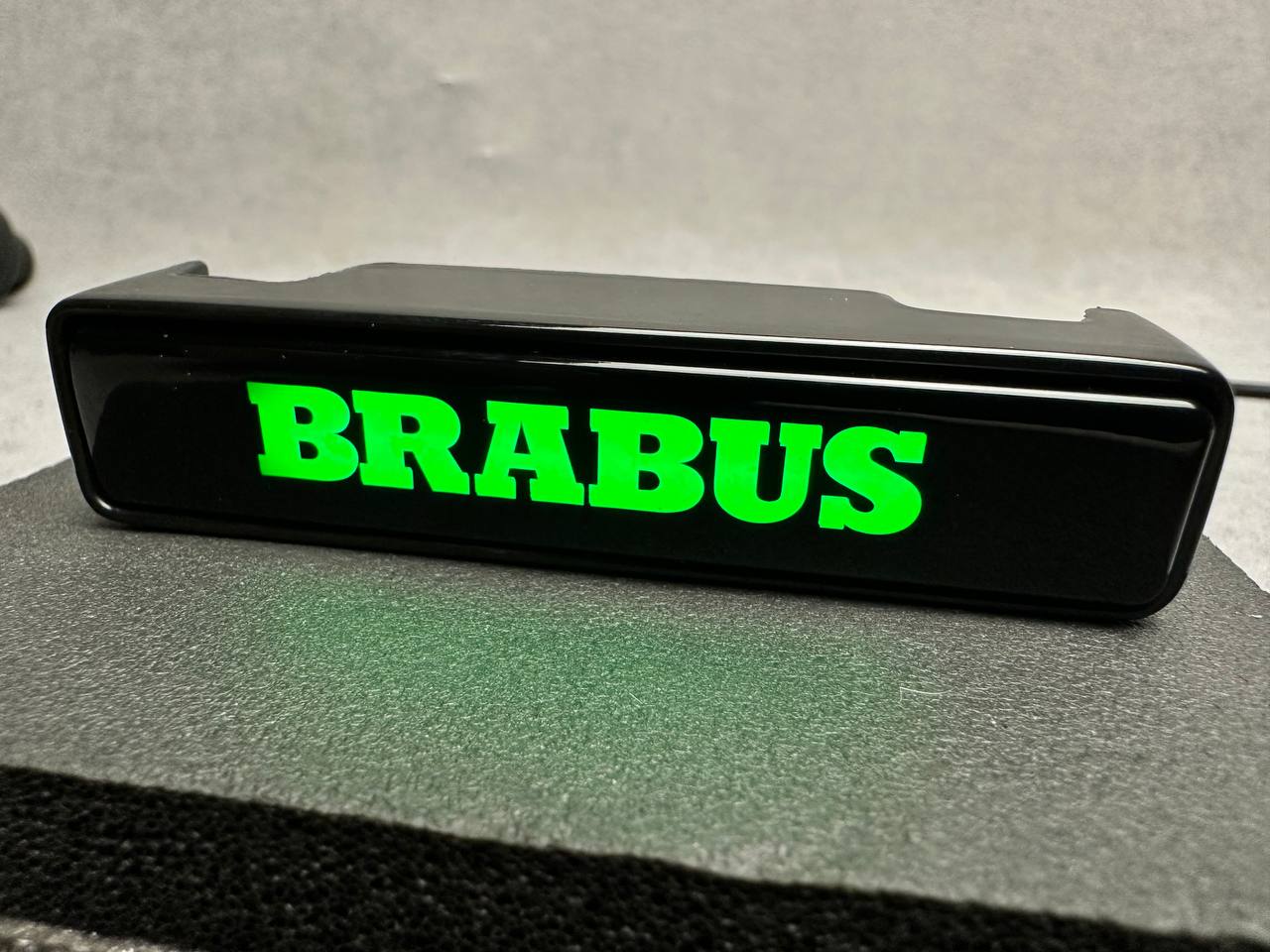 LED Illuminated Brabus Logo 5 LED Illuminated Brabus Logo Badge Grill Green for Mercedes G63 G Wagon W463 W463A W464 - Image 1